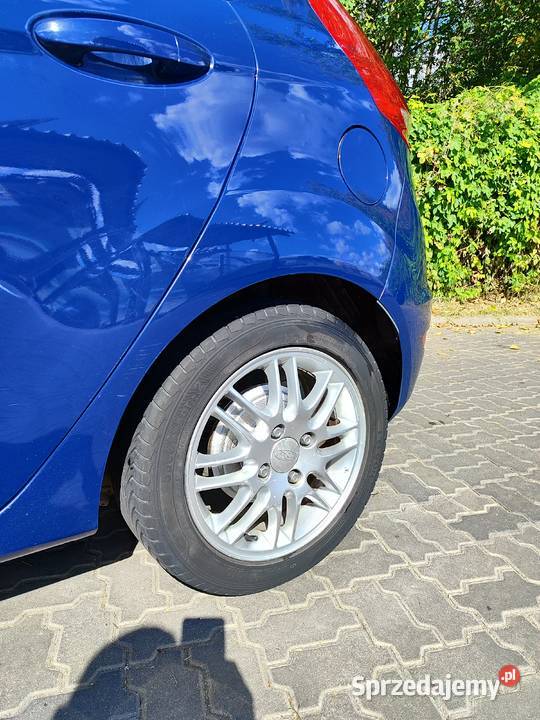 Ford Fiesta 20082009 125 benzyna LPG 2 komplety nieuszkodzony Białystok