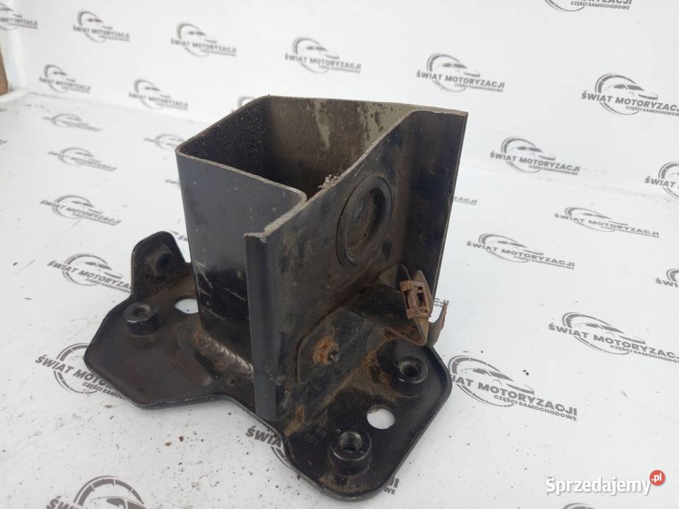 TOYOTA PRIUS XW20 06r podłużnica prawa Kielce