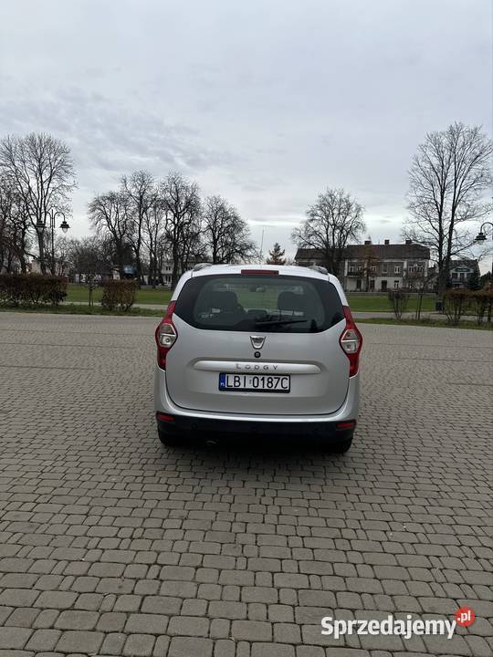 Dacia Lodgy 2016r 12benzyna 7 os lubelskie