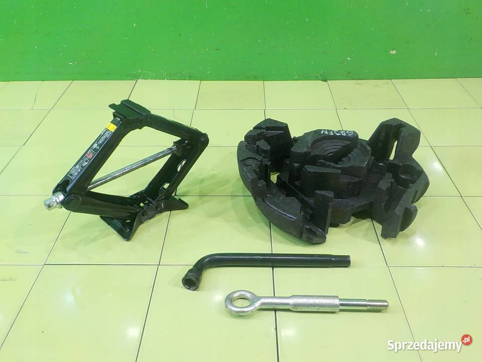 VOLVO V40 II 16D2 14r HB 5D zestaw naprawczy osobowe Suków