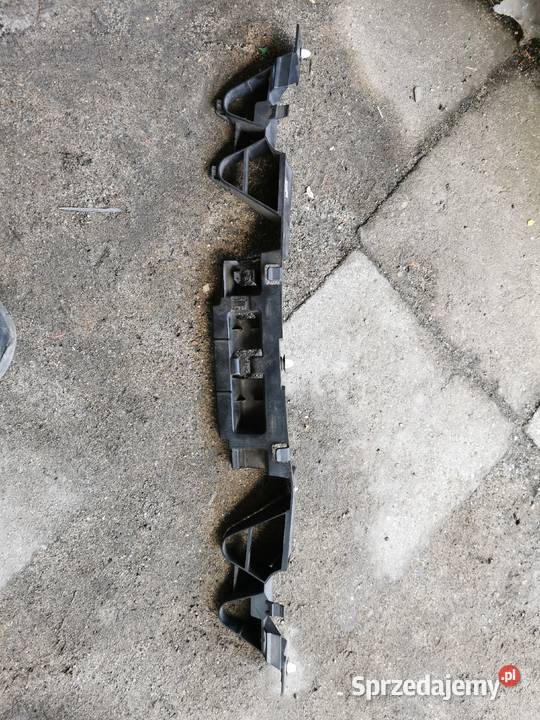 megane 2 II ślizg zderzaka tył środkowa sedan osobowe wielkopolskie Międzychód