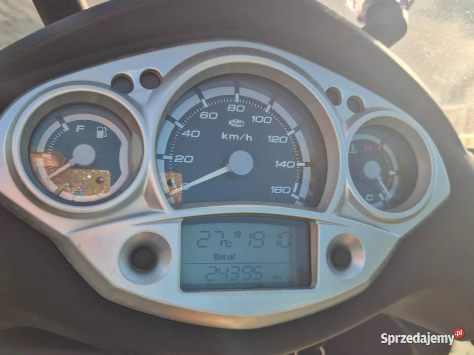 Skuter Yamaha XCity 250