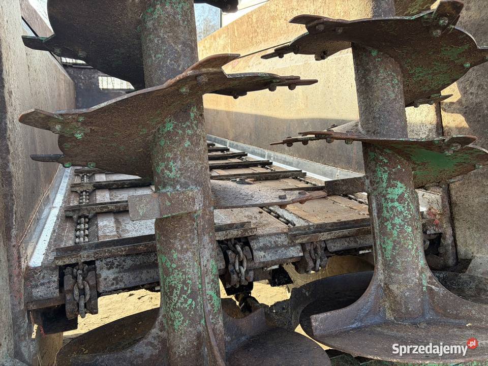 Rozrzutnik obornika 8 t Deguillaume HV Myszyniec