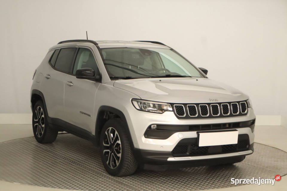 Jeep Compass 15 Turbo eHybrid przyciemniane szyby