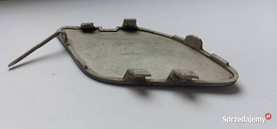 zaslepka zderzaka haka tyl Opel Astra J IV HB
