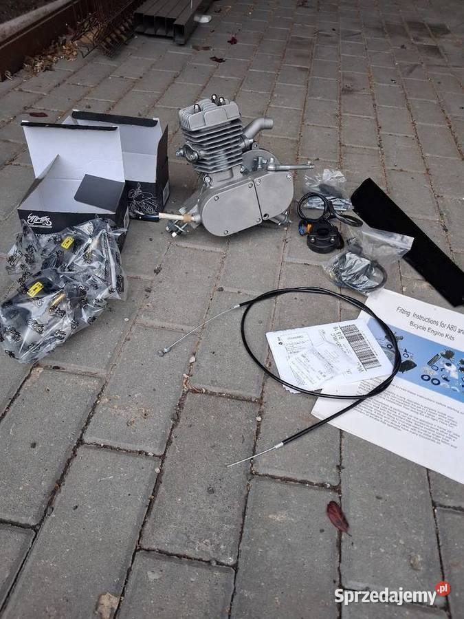 Rower z silnikiem spalinowym drugi nowy Pojazdy elektryczne i spalinowe Wichowo