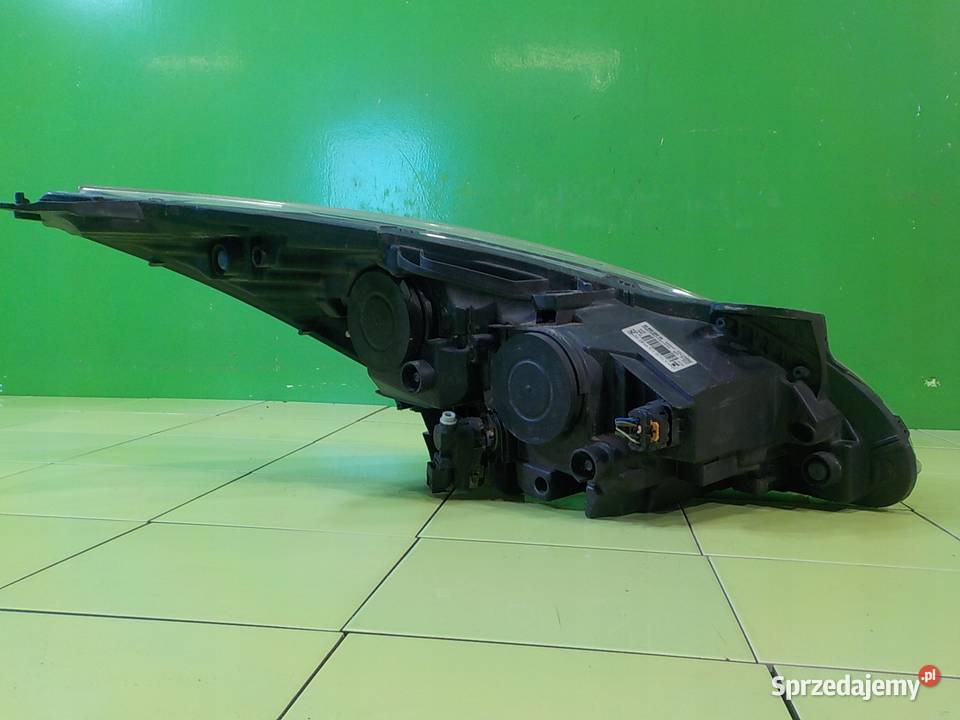 PEUGEOT 3008 I LIFT 16r 16 B 5D lampa lewa przod osobowe Suków