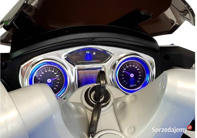 Motor na akumulator Policja biały Bielsk Podlaski