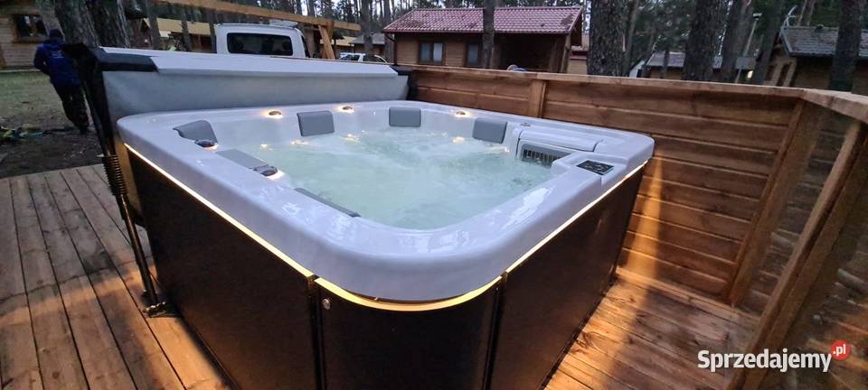 Ogrodowe jacuzzi VISKAN LOVO 3 osobowa sprzedam