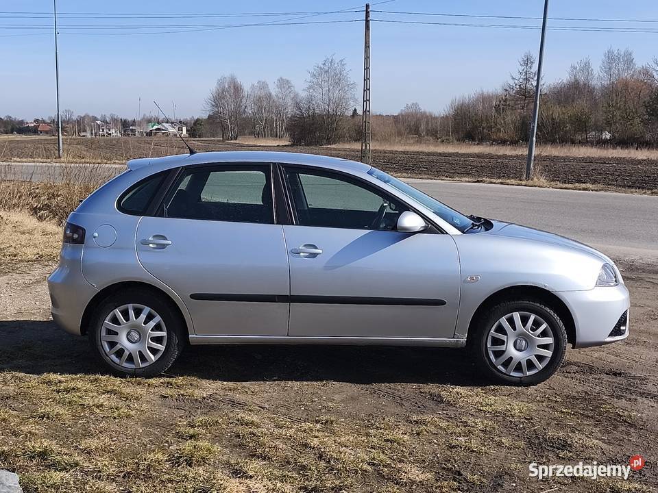 Seat Ibiza 14 benzyna 2006 136 przebiegu VAT marża Łuków