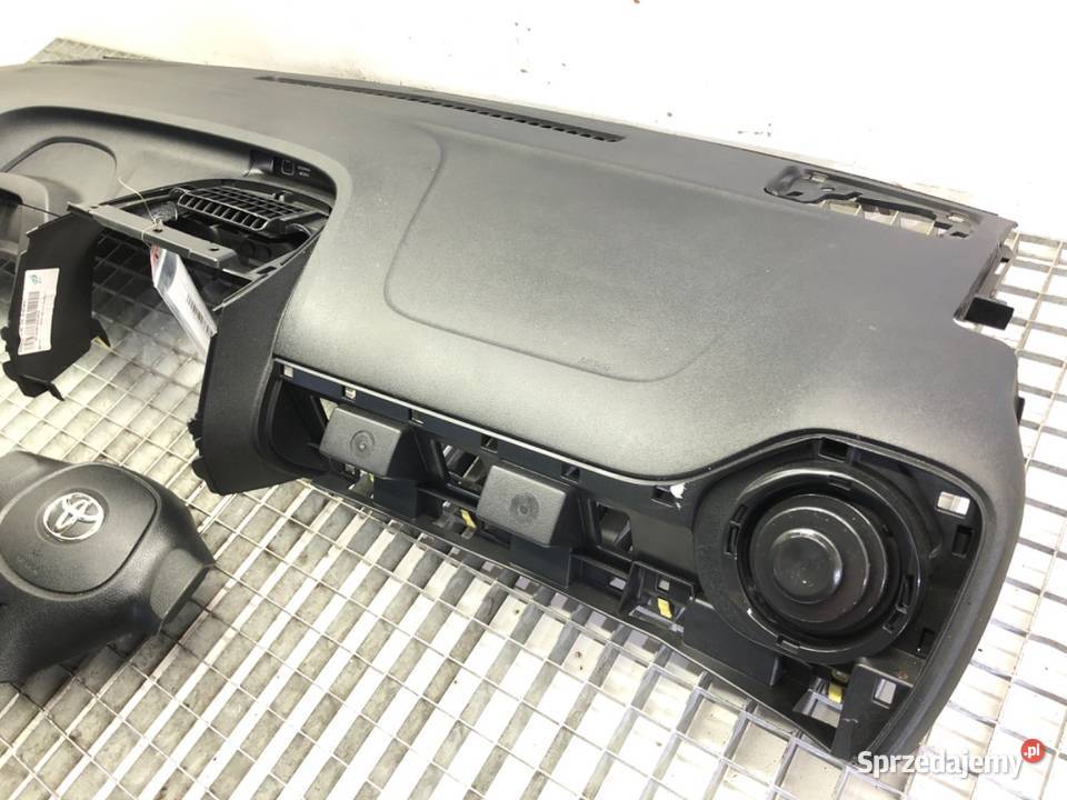 KOKPIT PODUSZKA PASAŻERA KIEROWCY TOYOTA AYGO II