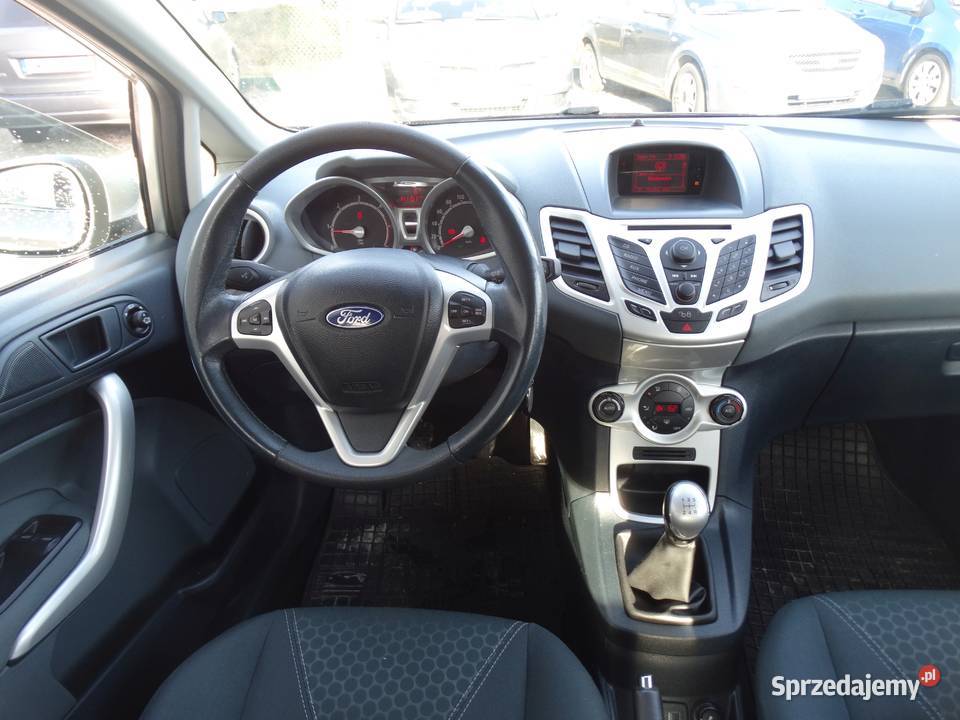 FORD FIESTA MK7 14TDCI wypożyczalnia wynajem Przebieczany