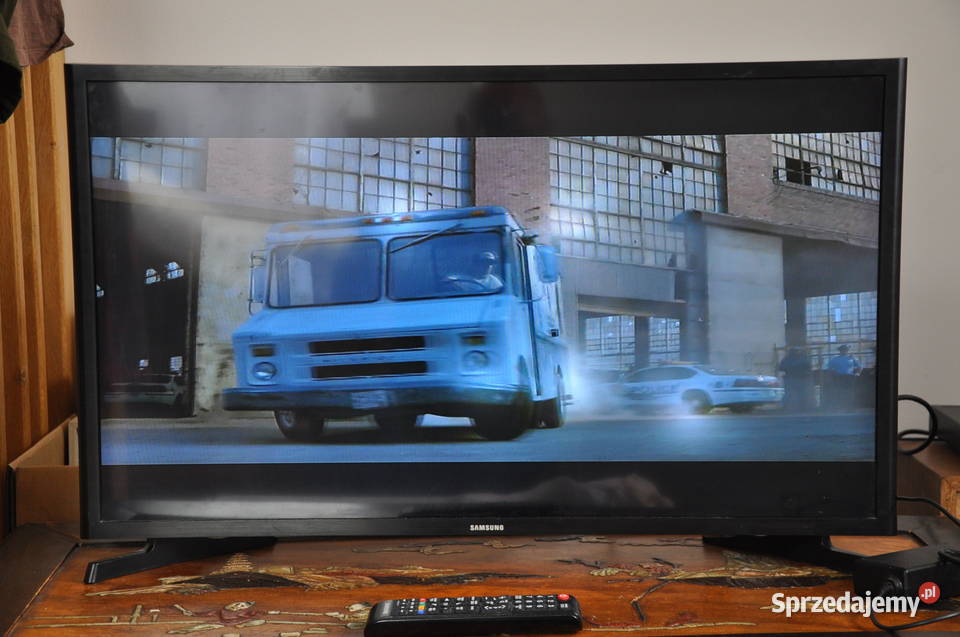 zestaw Telewizor Samsung 32 i DVD panasonic s68 LCD Sławno