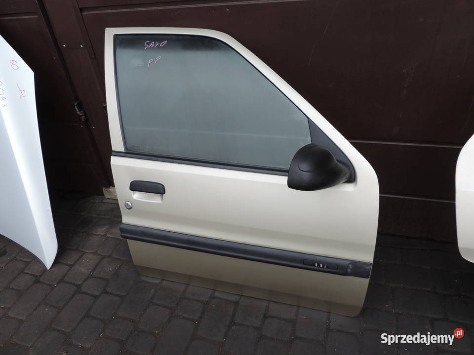 DRZWI PRAWY PRZÓD CITROEN SAXO 5D
