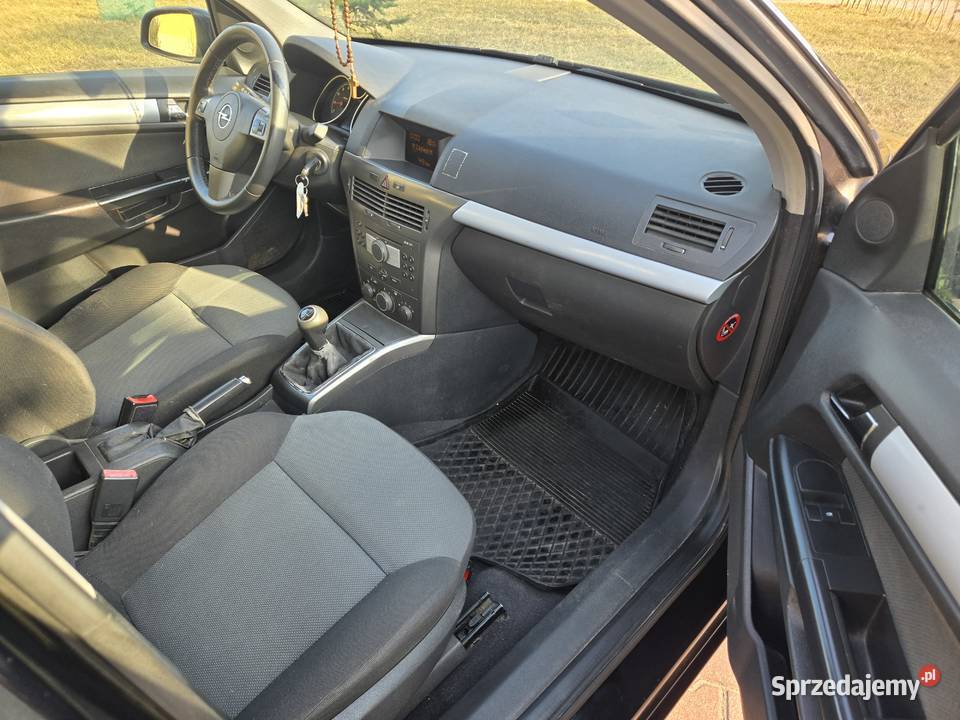 Opel Astra kombi 16 benzyna 2005 Łódź