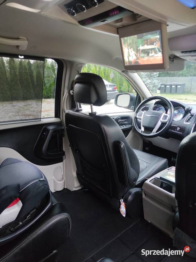 Chrysler Town Country DVD grzana kierownicą i 177000km Town & Country Wyszków sprzedam