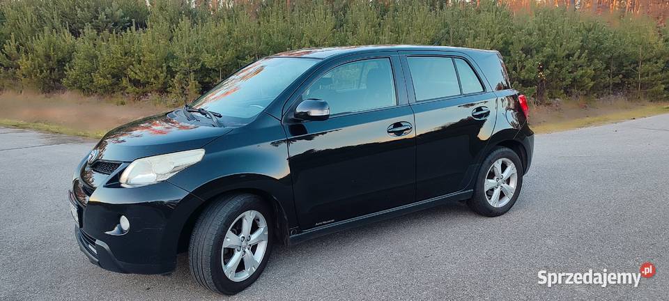 Toyota Urban cruiser 13 benzyna 6 biegow Lipsko sprzedam