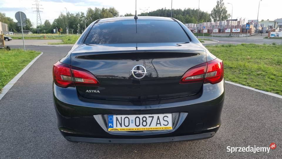 Opel astra sedan benzyna sprzedam