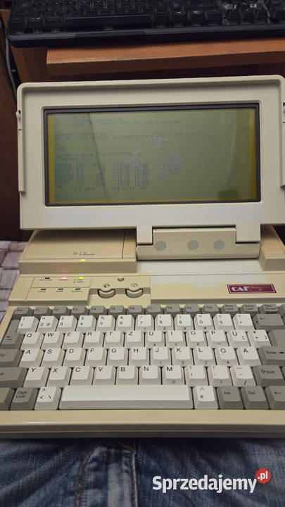 Stare komputery różne marki8 sztukToshiba Hundai mazowieckie Warszawa