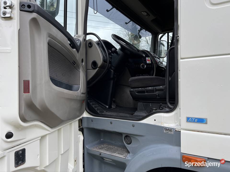 DAF XF105460ATe Standard Automat Retarder Ciągniki siodłowe Miechów sprzedam