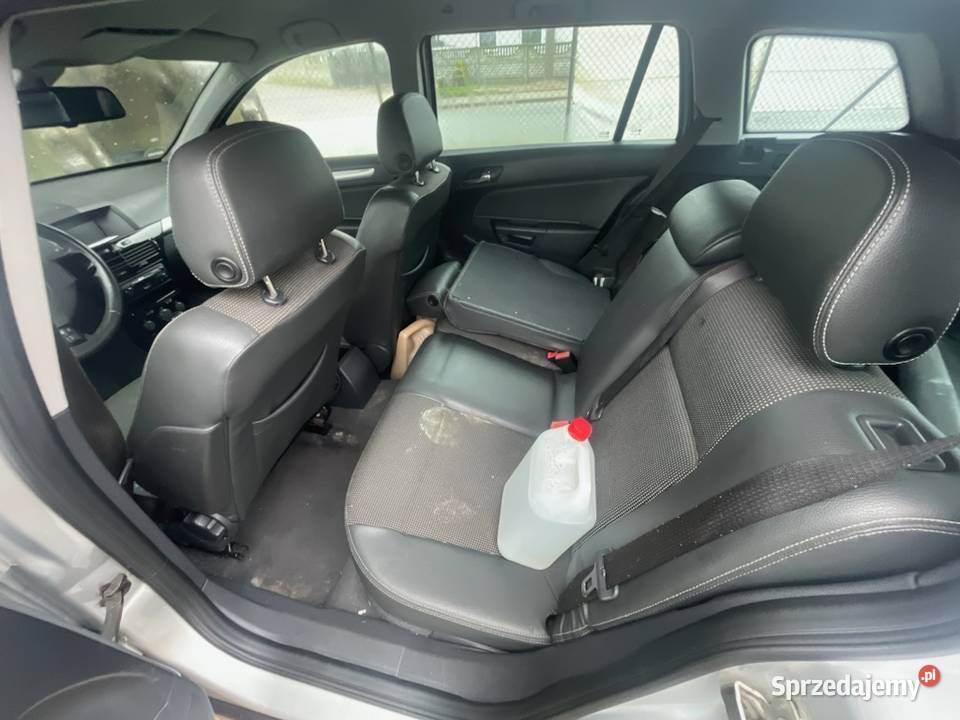 Opel Astra H III Lift 2009r 17 Isuzu Kombi Samochody na części warmińsko-mazurskie Elbląg