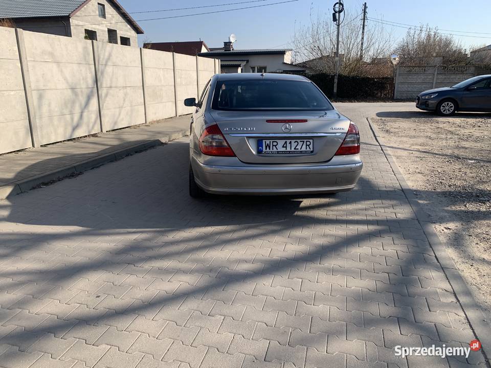 W211 Radom