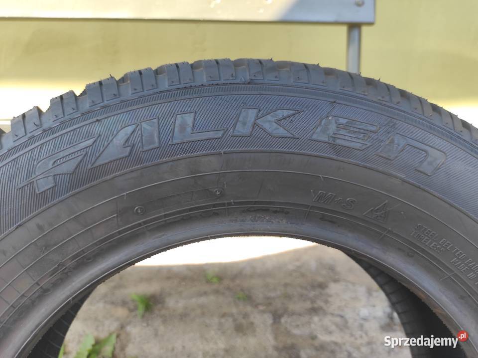 Opona Falken Eurowinter HS01 19565 R 15 nowa z 195 Samochodowe Ostrowiec Świętokrzyski