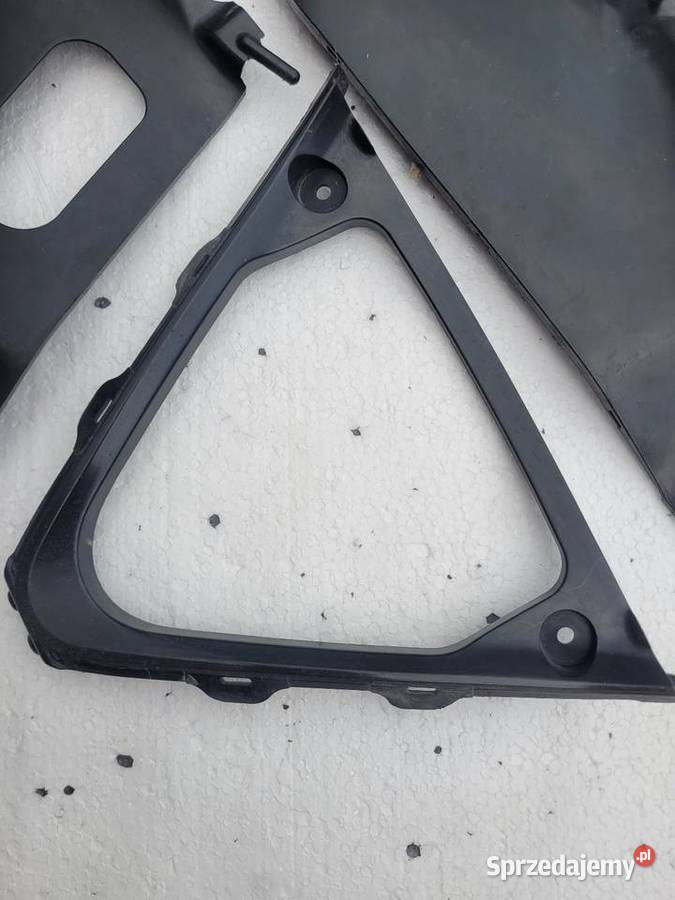 SUZUKI GSXR GSXR 600 750 K8 K9 plastik Nowy Tomyśl