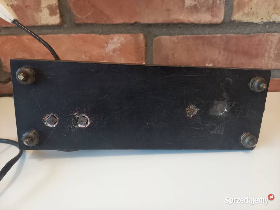 Lampka figuralna z dzieckiem szklany klosz Gawroniec sprzedam