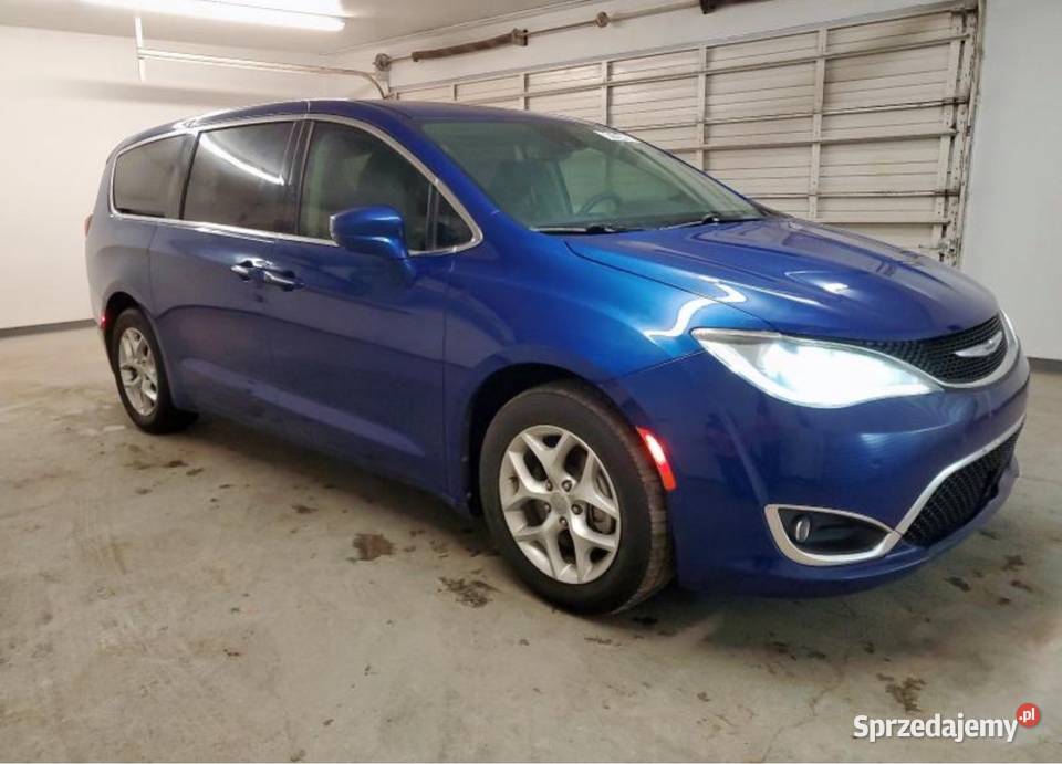 Chrysler Pacifica touring 2020 sprzedam