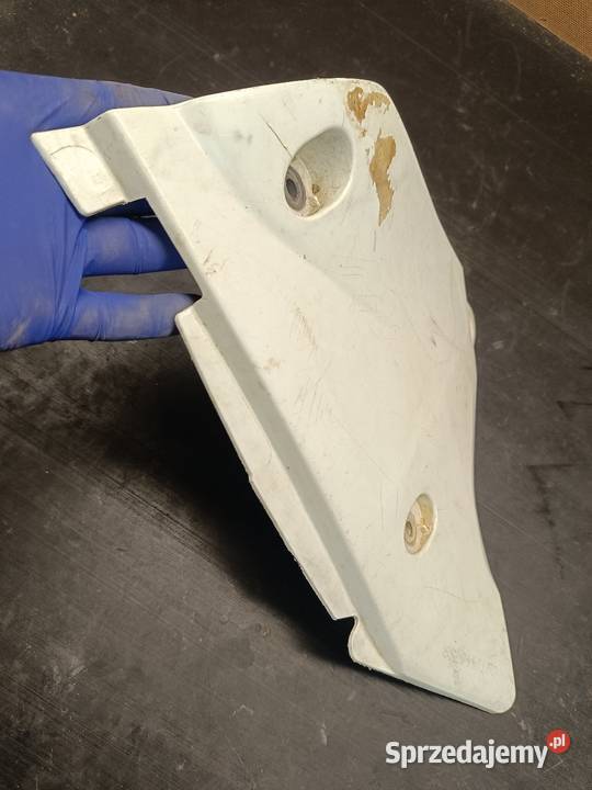 Plastik owiewka pokrywa airbox filtr części małopolskie Gołaczewy sprzedam