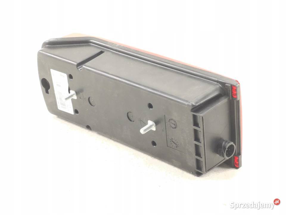 LAMPA LEWA TYŁ VOLVO FH12 20042007 NOWA osobowe Oświetlenie
