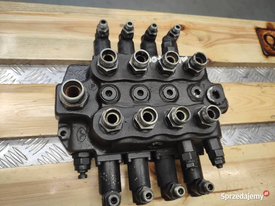 Rozdzielacz hydrauliczny Manitou MRT 1339 Wilkowo