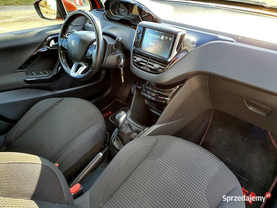 Peugeot 208 12Turbo Limited Edition 2015 manualna Jasło