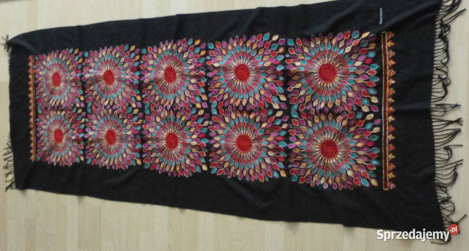Kaszmirowy haftowany szal Warszawa