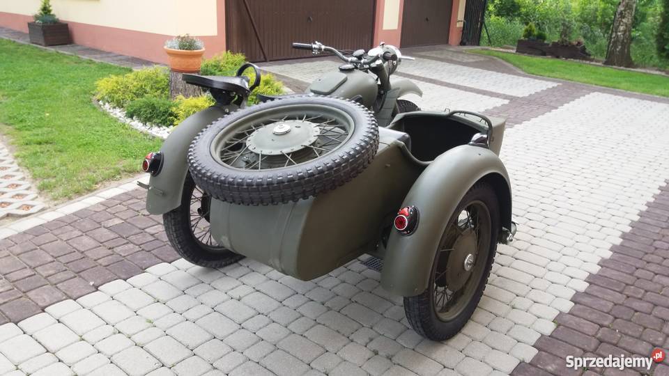 K750 z wózkiem bocznym 1962rM72Ural Dniepr Leżajsk