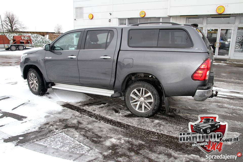 Zabudowa Hardtop Toyota Hilux 2017 4 osobowe Pasłęk