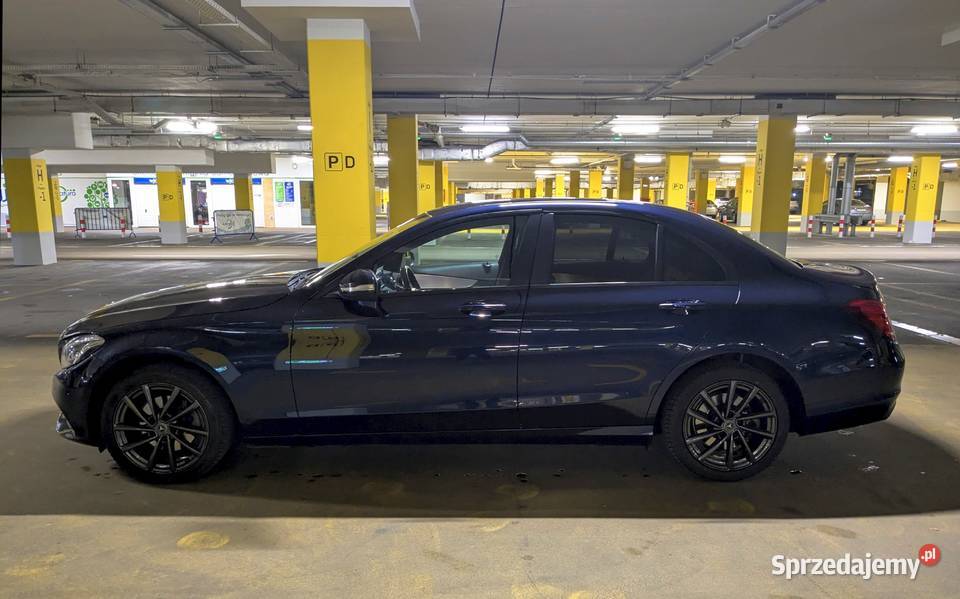 MERCEDESBENZ C Klasa C 180 CGI BlueEff Warszawa
