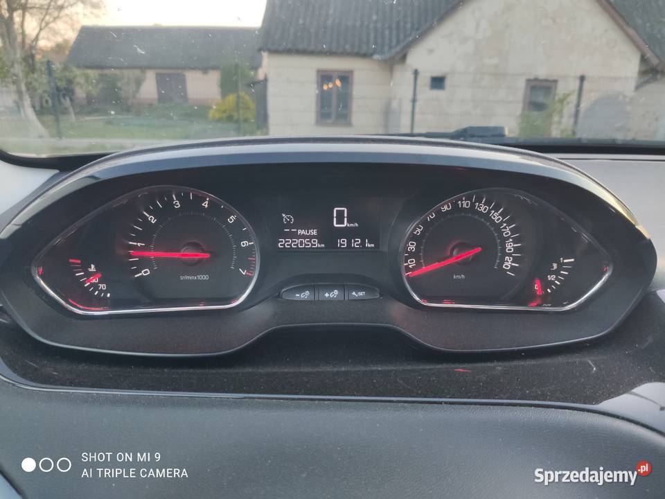 Peugeot 208 12 Vti 2014r benzyna Motoryzacja podlaskie Białystok