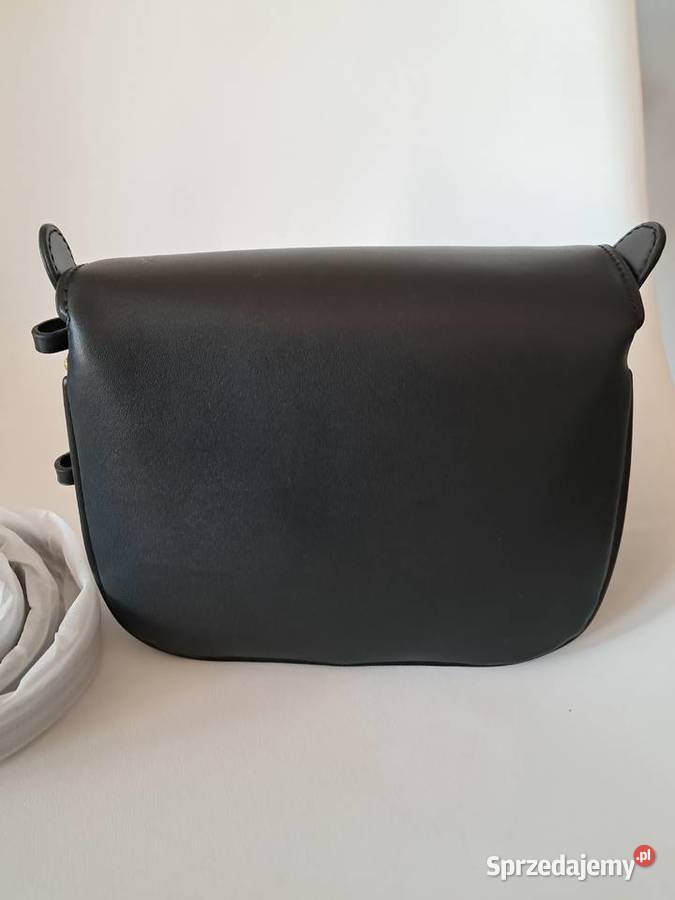 nowa czarna torebka na ramię wymiary 20x15x8 sprzedam