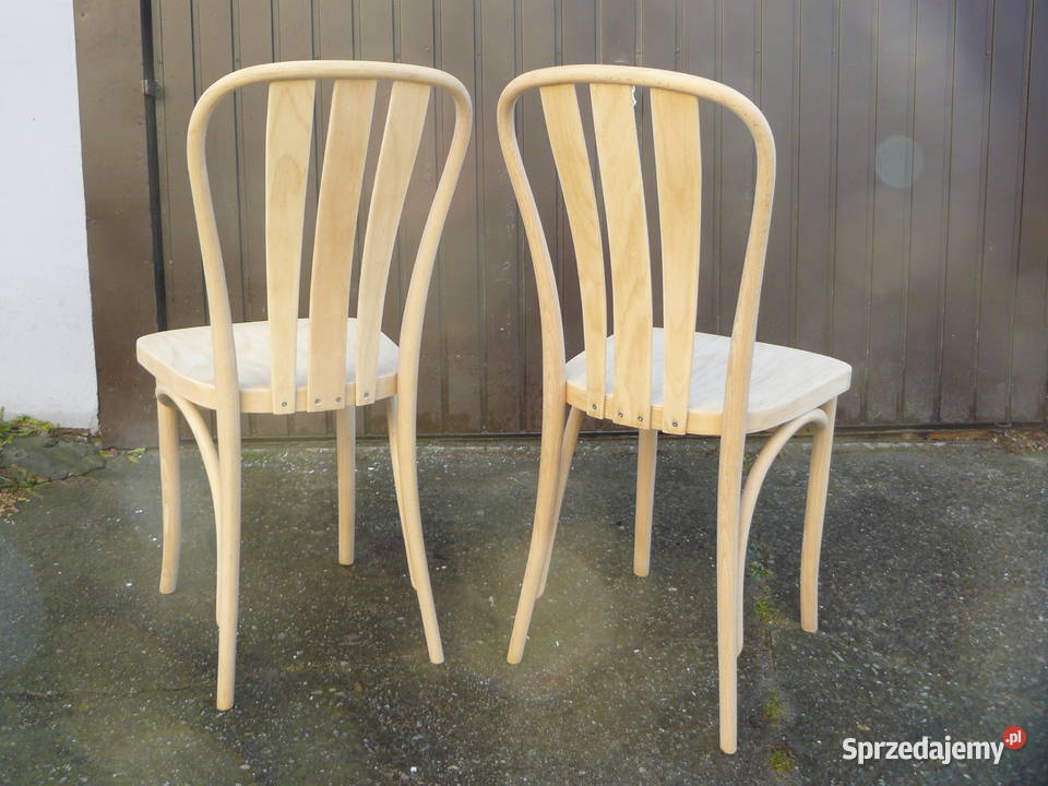 Stare krzesła gięte
