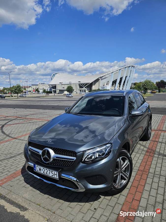 Sprzedam Mercedesa Glc300