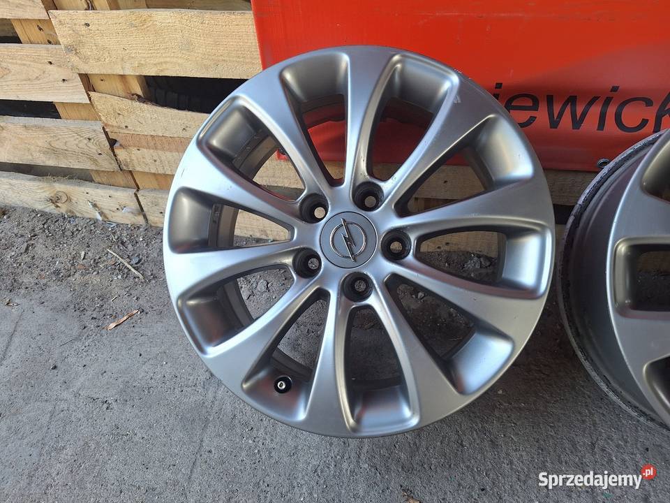 Alufelgi 5x110 16 ET39 Opel Astra H Vectra Samochodowe Choceń