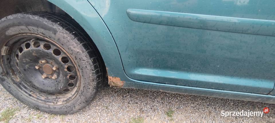 VW Touran Niedrzwica Duża