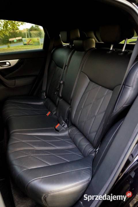 Piękne Infiniti QX 70 S czarny Polanica-Zdrój
