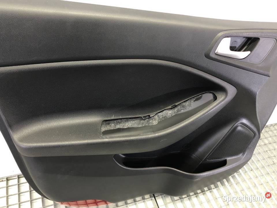 BOCZEK DRZWI LEWY PRZÓD HYUNDAI i20 II Hatchback