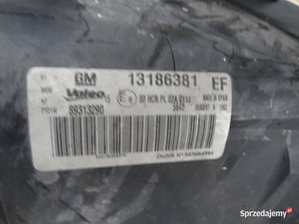 LAMPA LEWA PRZEDNIA PRZÓD OPEL CORSA D 13186381 osobowe