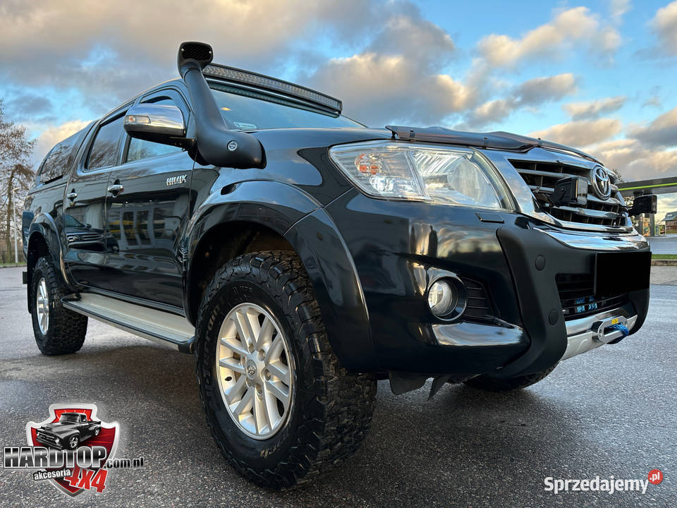 Zestaw Reflektorów LED HELLA BLACK MAGIC CUBE 32 sprzedam