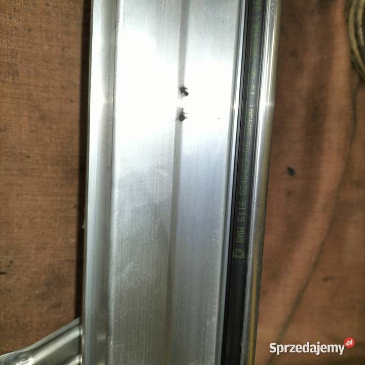 Mechanizm rolety szyby drzwi lewych tylnych BMW osobowe Rolety bagażnika śląskie Poręba