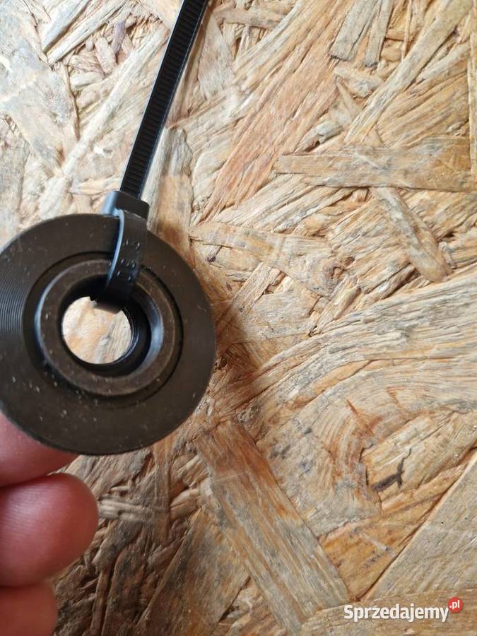 Nakrętka i podkładka M14 do szlifierki kątowej Głogowa sprzedam